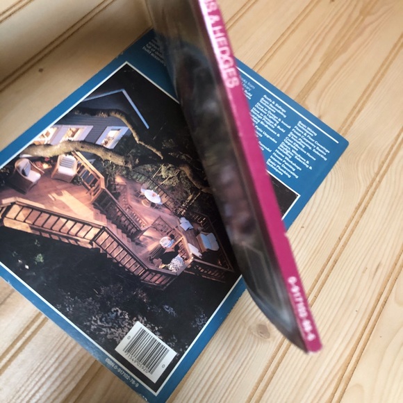 Set of Home Improvement Books - Picture 12 of 14